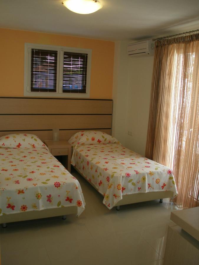 Rainbow Resort Paralía Extérieur photo