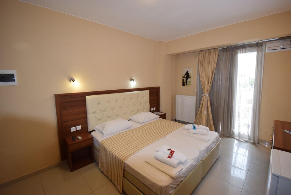 Rainbow Resort Paralía Extérieur photo