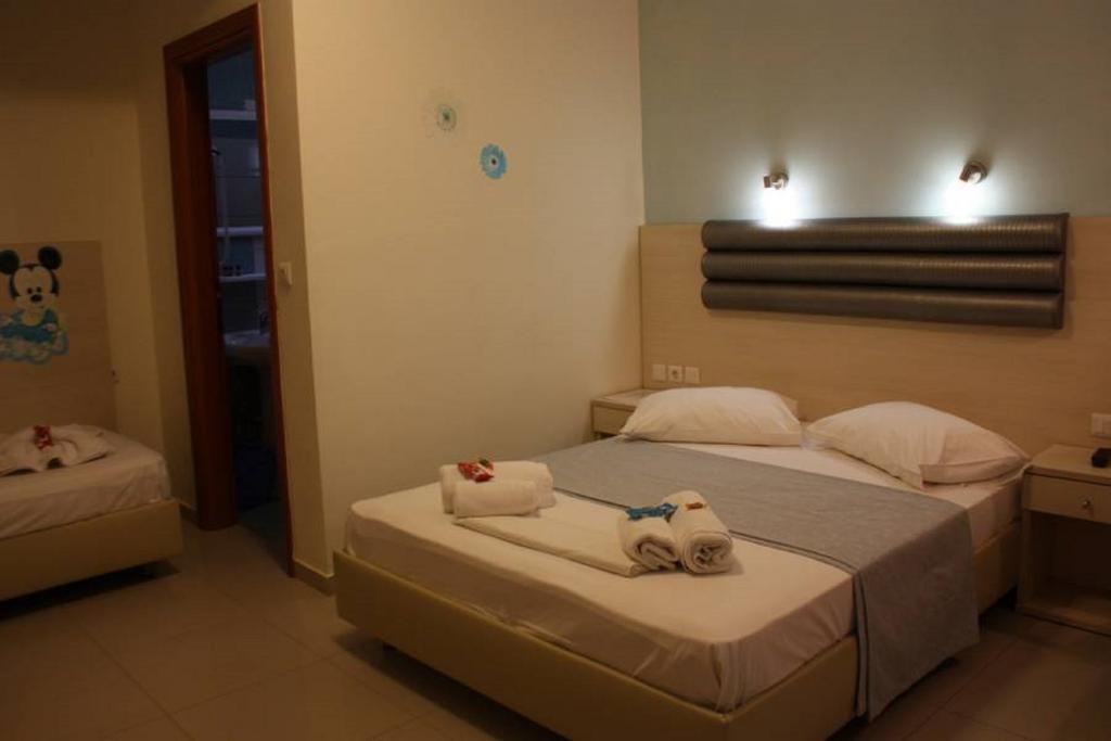 Rainbow Resort Paralía Extérieur photo
