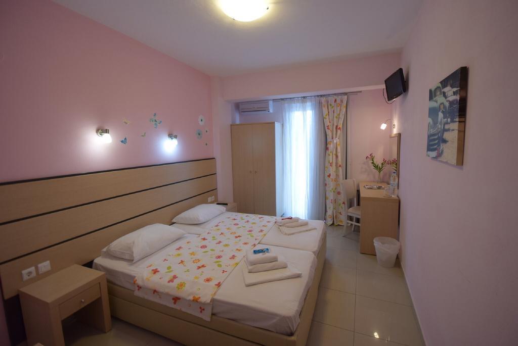 Rainbow Resort Paralía Extérieur photo