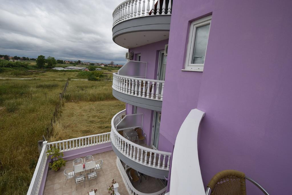 Rainbow Resort Paralía Extérieur photo